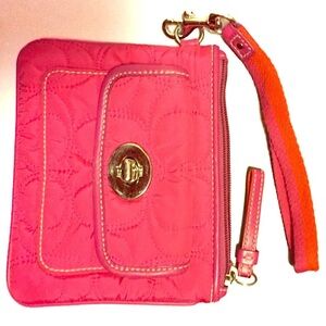 COACH Beautiful wristlet